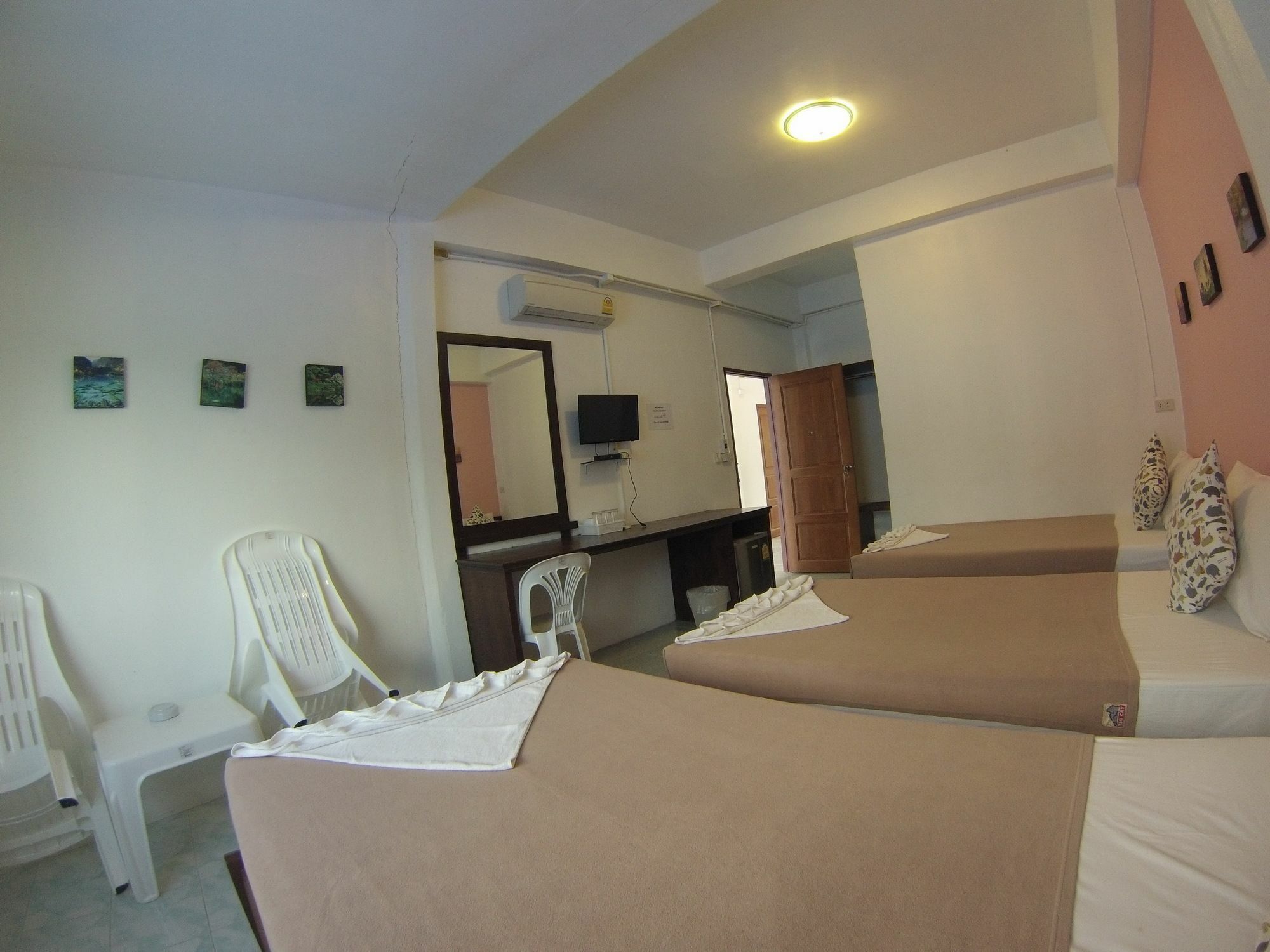 The Leaf Guesthouse Ao Nang Esterno foto
